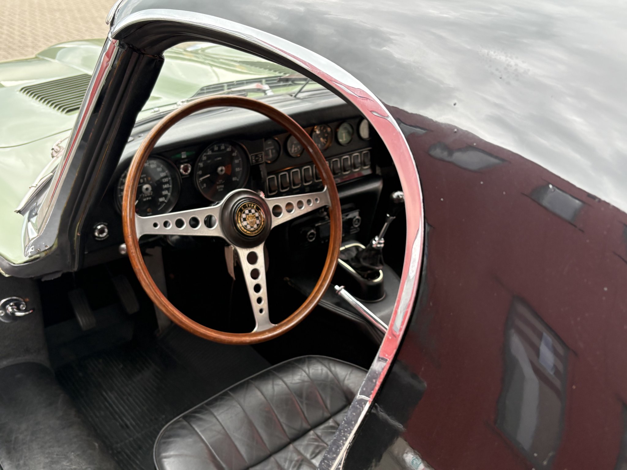 Jaguar E-type 4.2 Roadster 