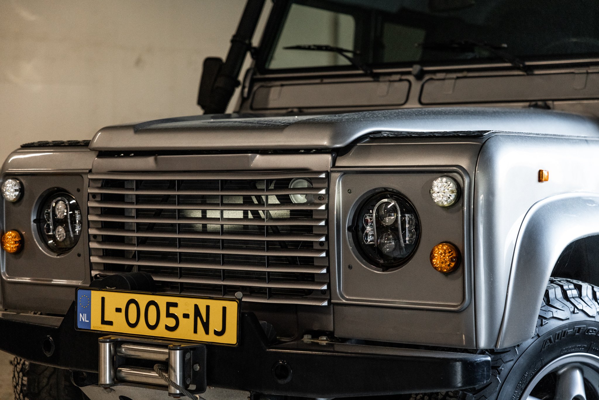 Land Rover Defender 110 V8 Automatic