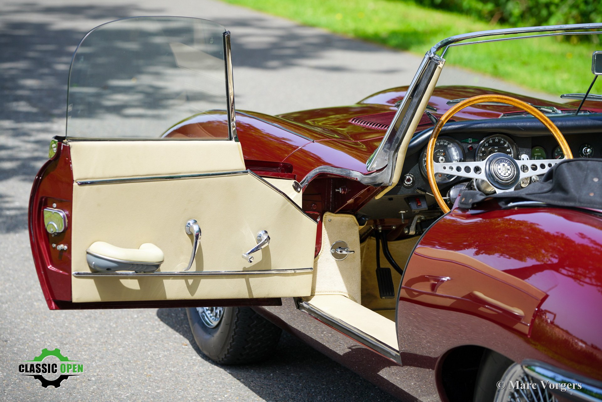 Jaguar E-type 3.8 Roadster S1