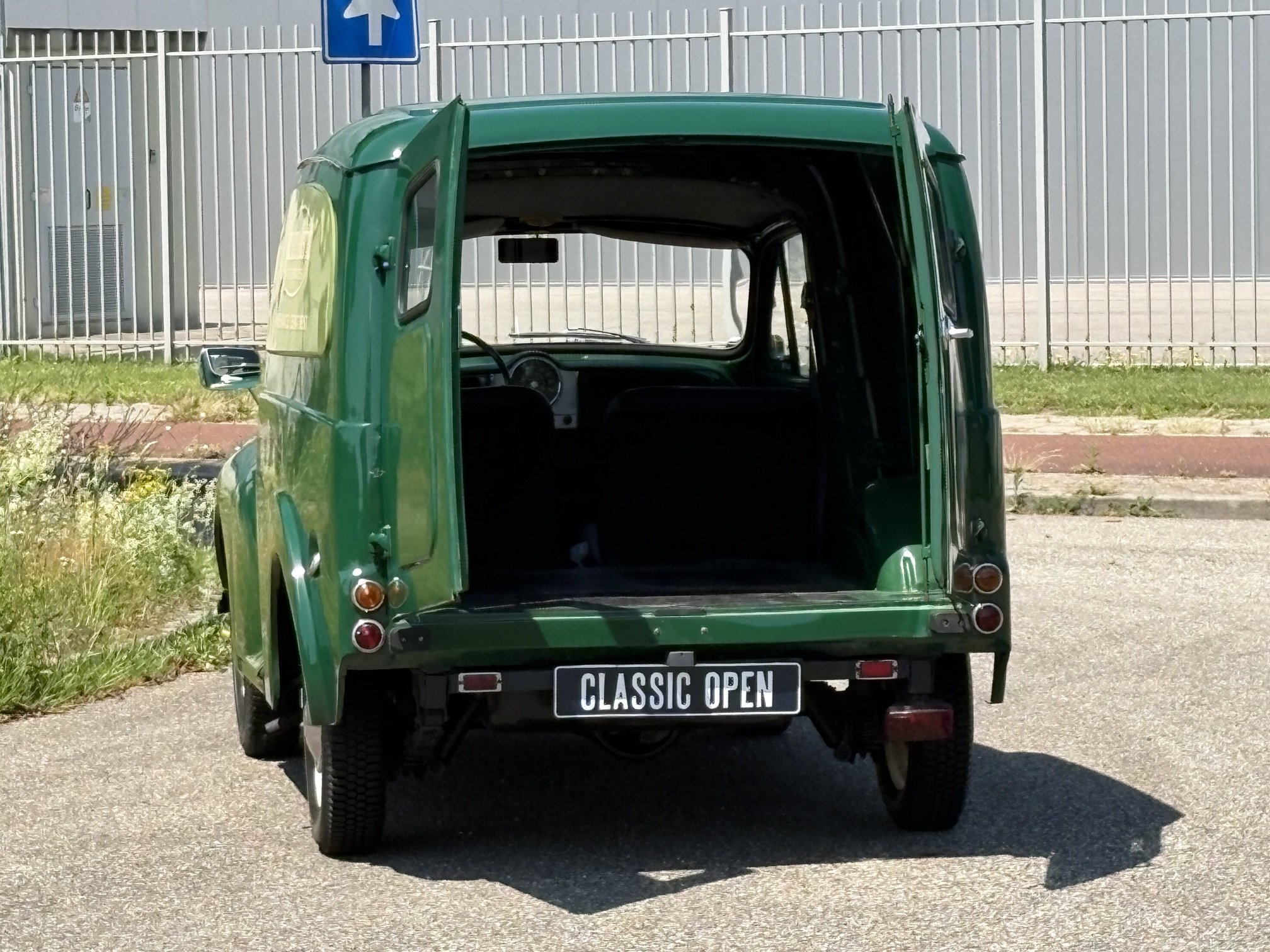Morris Minor Van 1000 LHD