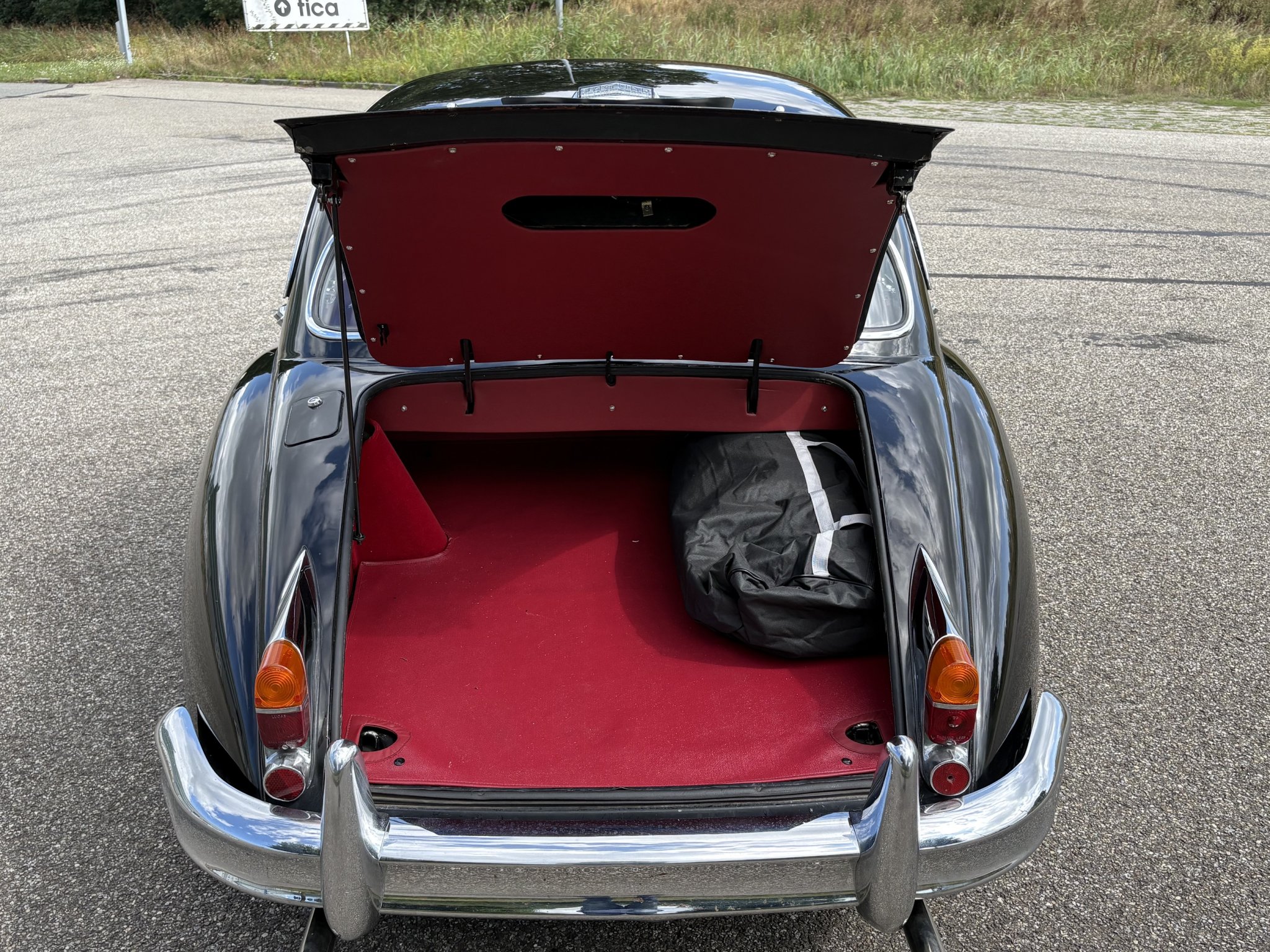 Jaguar XK150 3.4 FHC Automatic