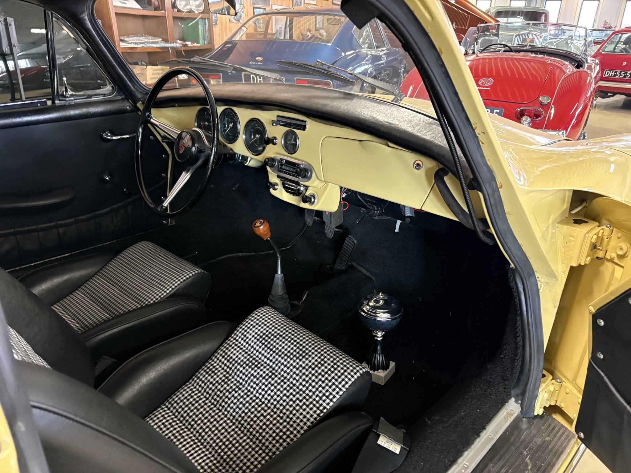 Porsche 356 SC Coupe