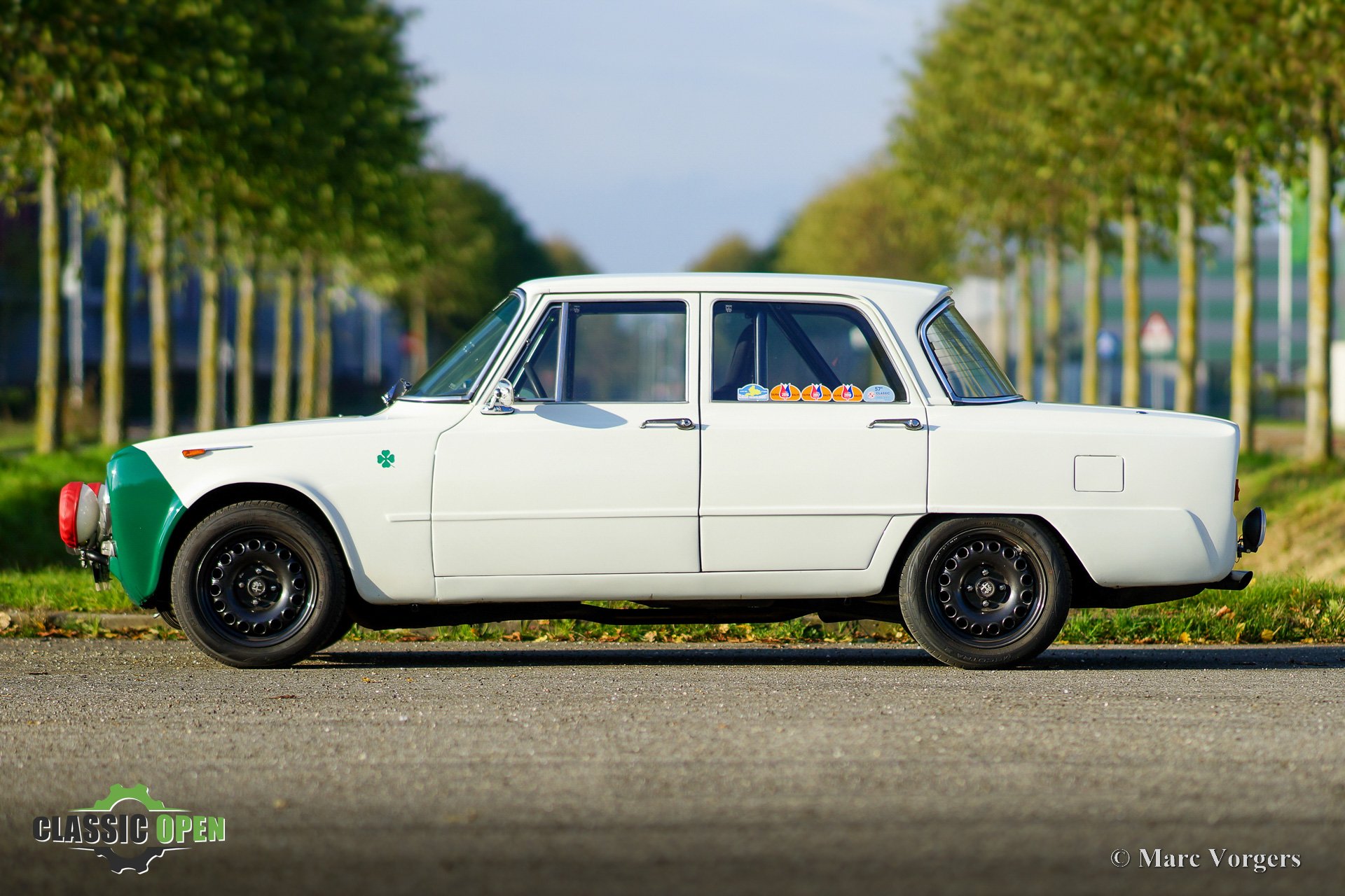 Alfa Romeo Giulia 2000 Rally 