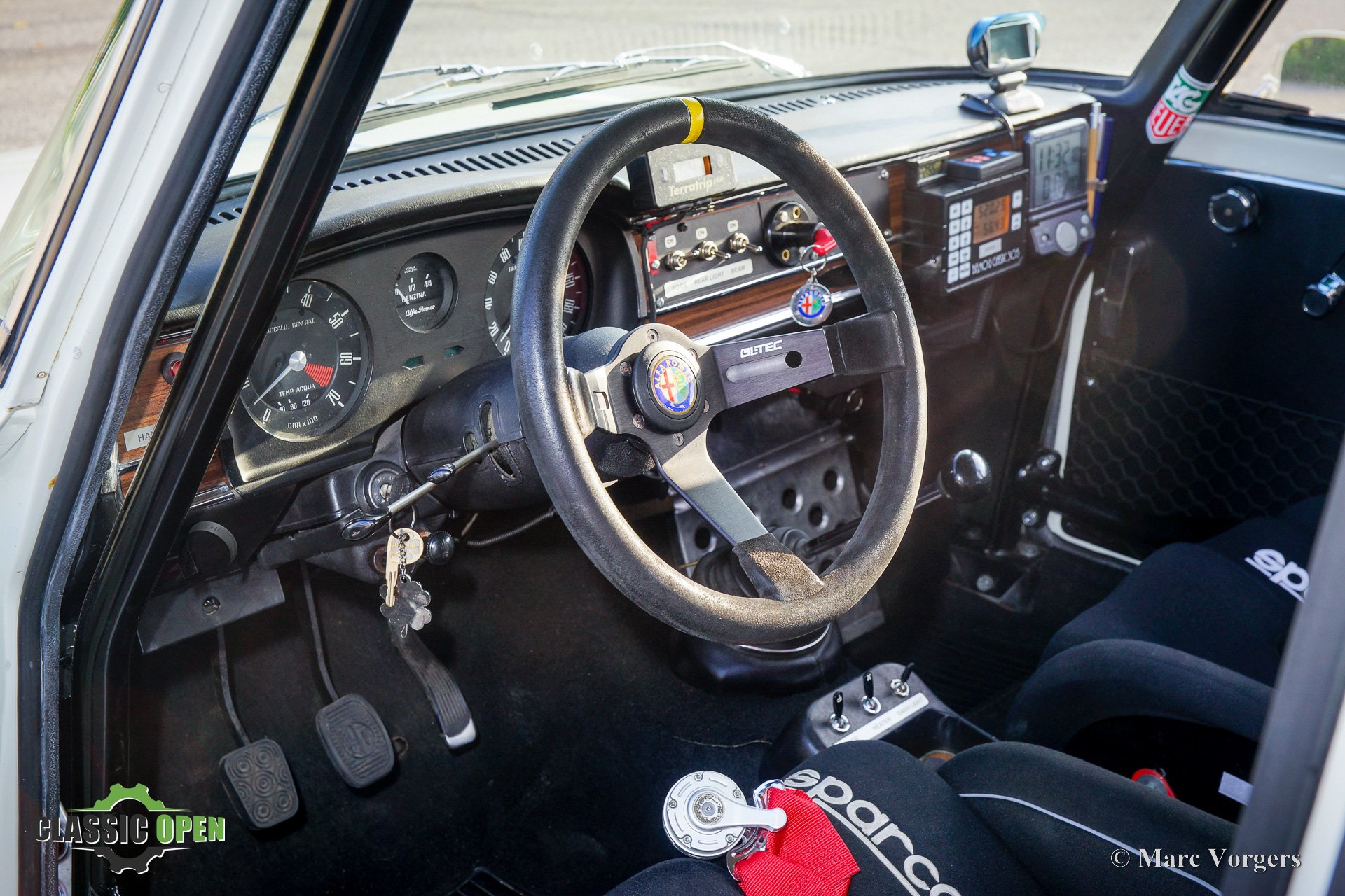 Alfa Romeo Giulia 2000 Rally 