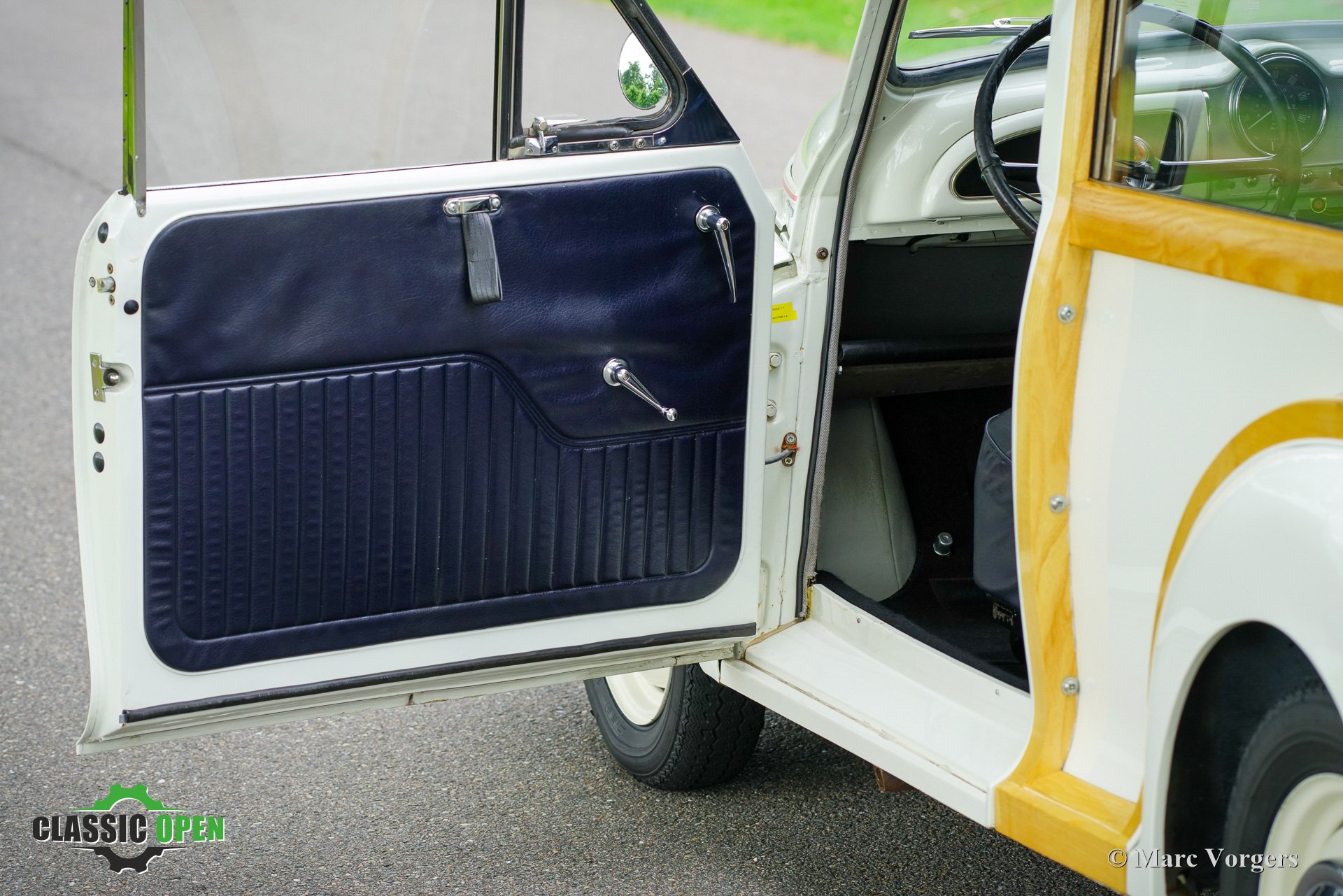 Morris Minor 1000 Traveller 