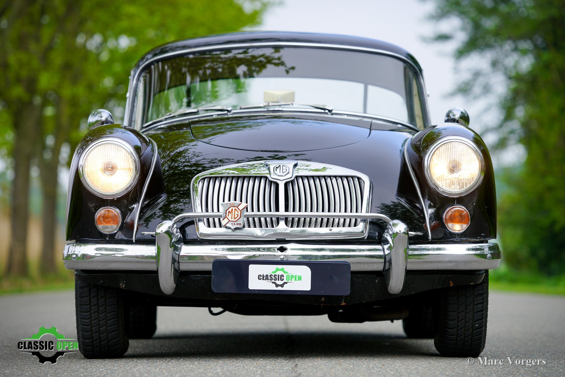 MG MGA Twin Cam Coupe 