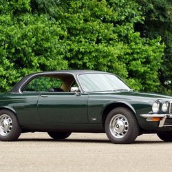 Jaguar XJ12-C