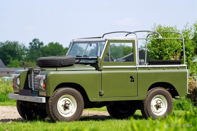 Land Rover 88