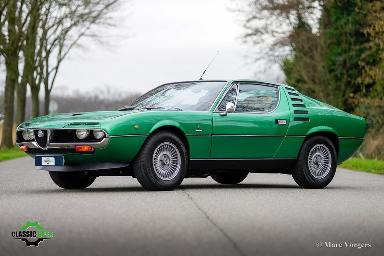 Alfa Romeo Montreal V8 - 1974